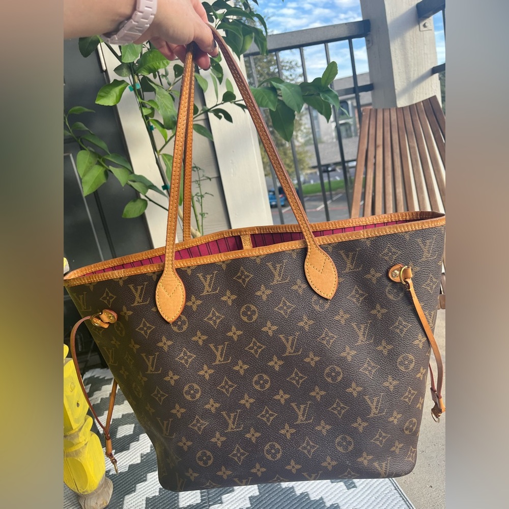 Louis Vuitton Neverfull MM